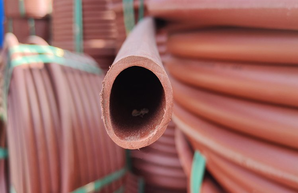 华亭电力行业使用的RPE阻燃穿线管有哪些标准？